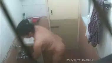 shower bath of sexy hot mom