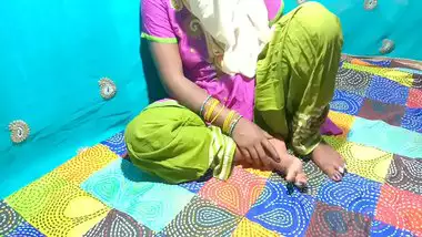 पतिदेव ने रंडी बनाया और अपने दोस्त से चुदवाने को बोला