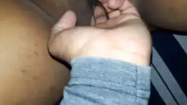 Sexy girl 2 clips part 2