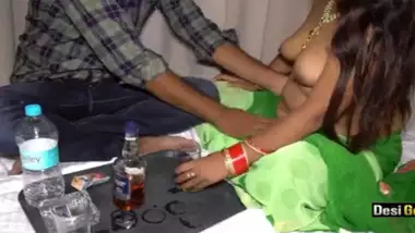 दारू पिलाकर चोदा सेक्सी भाभी को