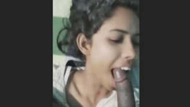 Indian girl sucking BF's dick