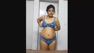 Most Demanded Sexy Priya Bhabhi Fucking In Doggy Style Video Record By Hubb