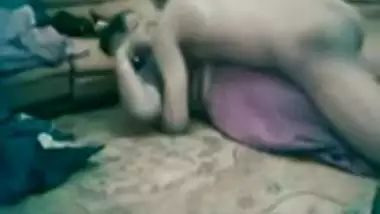 मालिक ने नौकरानी को चोदा