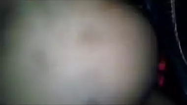 देसी - हिन्दी पत्नी, ब्रा, मुश्किल