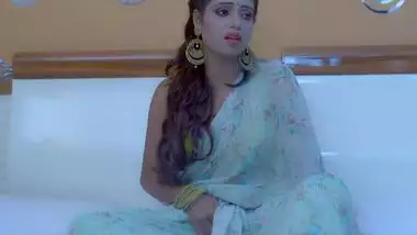 मेरी चूत की जरुरत को कौन पूरी करेगा