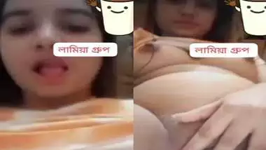 Girlfriend pussy showing on WhatsApp Bengali sex chat