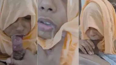 Karachi lady’s Pakistani blowjob and cum swallowing