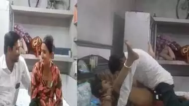 Mature bhabhi pussy fucking by money lender caught on cam