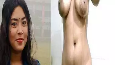 Big boobs wet bathing college girl nude viral videos