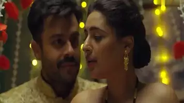Sexy actress?s suhagrat sex scene from an adult web series