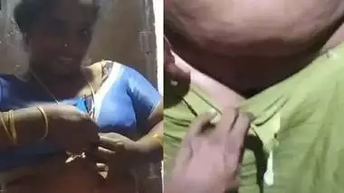 Tamil slut wife pussy show after stripping saree