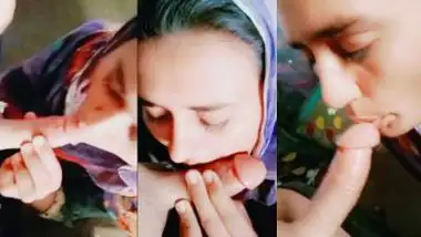 Milf sucks her stepson?s hard dick in Pakistani sex