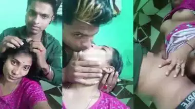 बंगाली देहाती भाभी की सेक्स मस्ती एक्स-लवर को घर बुलाकर