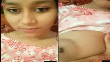 Innocent Bengali girl nude video call to boyfriend